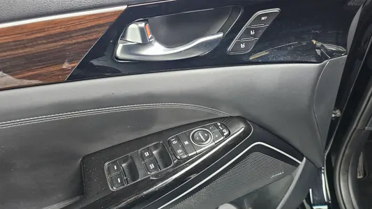 Kia K7 2018 29