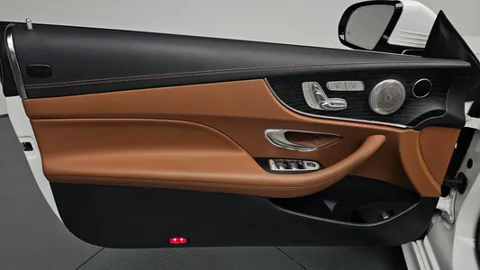Mercedes-Benz E-Class W213 E220d 2019 24