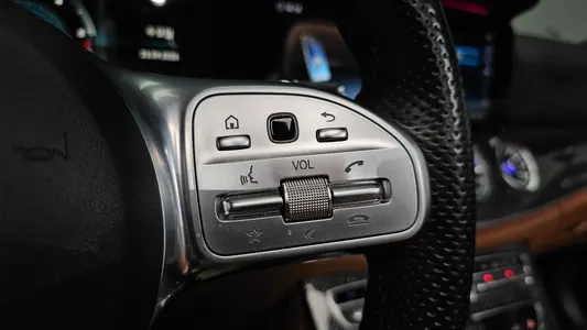 Mercedes-Benz E-Class W213 E220d 2019 31