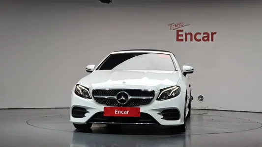 Mercedes-Benz E-Class W213 E220d 2019 38