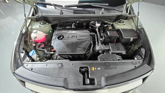 Kia 5 LPG 2.0 2WD 2022 6