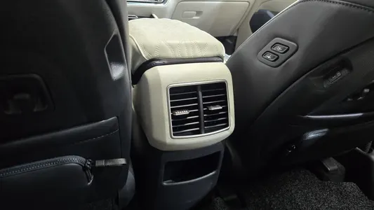 Kia 5 LPG 2.0 2WD 2022 31