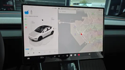 Tesla Y RWD 2026 14