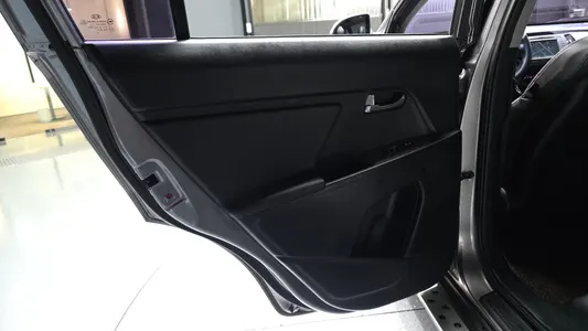 Kia R 2WD 2014 26