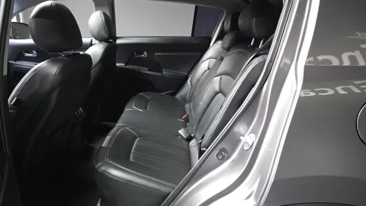 Kia R 2WD 2014 27