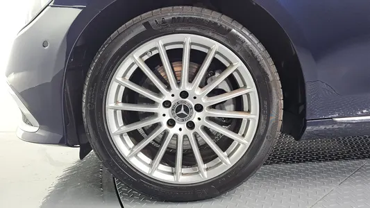 Mercedes-Benz E-Class W213 E250 2021 5