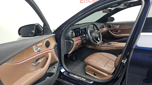 Mercedes-Benz E-Class W213 E250 2021 10