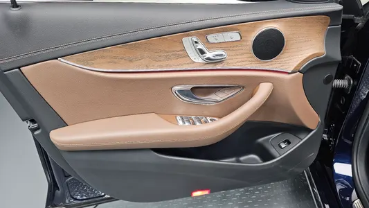Mercedes-Benz E-Class W213 E250 2021 24