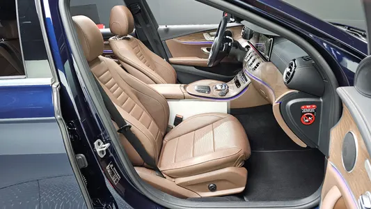 Mercedes-Benz E-Class W213 E250 2021 26