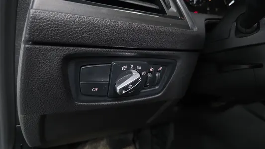 BMW 1 Series (F20) 118d 5 2018 12