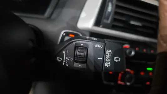 BMW 1 Series (F20) 118d 5 2018 14