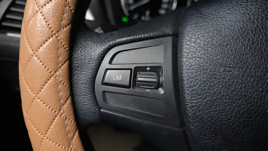 BMW 1 Series (F20) 118d 5 2018 30