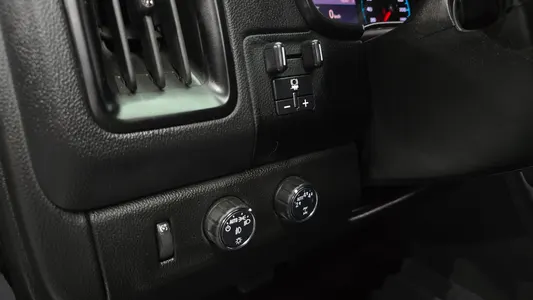 Chevrolet 콜로라도 3.6 -X 4WD 2020 17