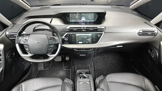 시트로엥/DS C4 Tourer 1.5 BlueHDi 2022 7