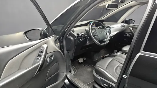 시트로엥/DS C4 Tourer 1.5 BlueHDi 2022 11
