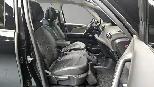 시트로엥/DS C4 Tourer 1.5 BlueHDi 2022 10