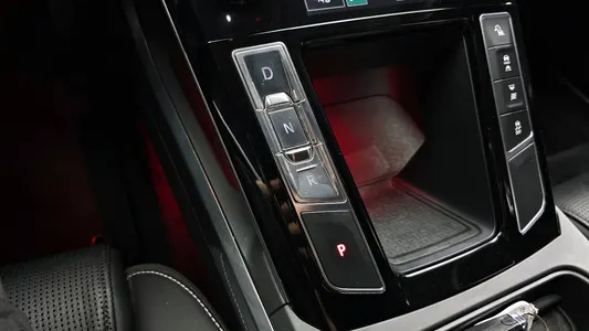 Jaguar I-PACE EV400 SE 2019 9