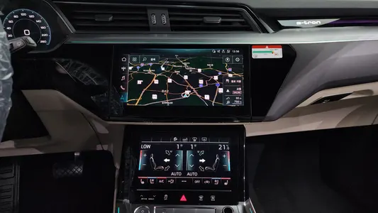 Audi e- 55 2020 14