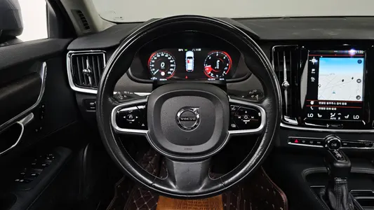 Volvo V90 D5 AWD 2017 13