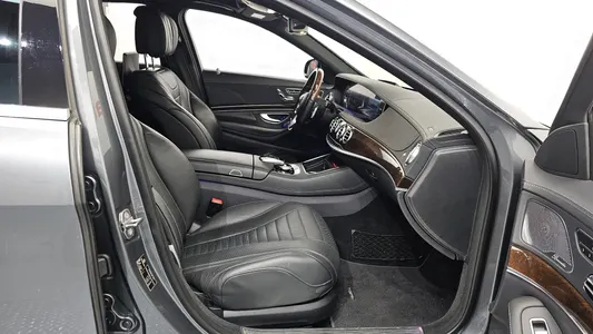 Mercedes-Benz S-Class W222 S560L 2018 11