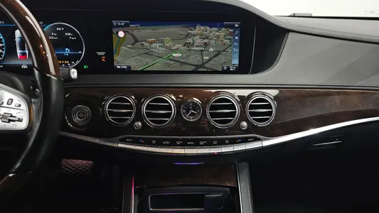 Mercedes-Benz S-Class W222 S560L 2018 14