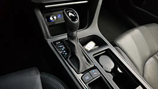 Hyundai LF 1.6 2016 9