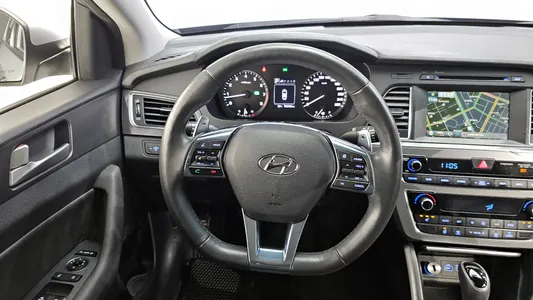 Hyundai LF 1.6 2016 13