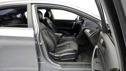 Hyundai LF 1.6 2016 10