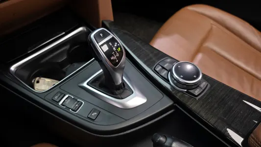 BMW 4 Series (F32) 420d 2014 9