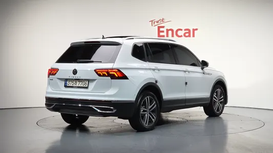 Volkswagen 2.0 TSI 2023