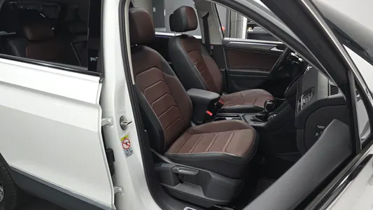 Volkswagen 티구안 올스페이스 2.0 TSI 2023 9