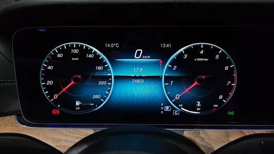 Mercedes-Benz E-Class W213 E250 2023 8