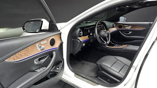 Mercedes-Benz E-Class W213 E250 2023 11