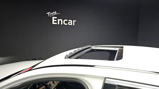 Mercedes-Benz E-Class W213 E250 2023 19