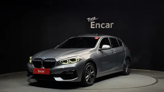 BMW 1 Series (F40) 120i 2023