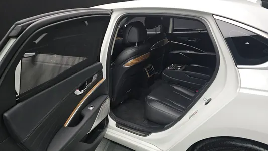 Kia K9 2 3.8 GDI AWD 2021 12