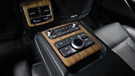 Kia K9 2 3.8 GDI AWD 2021 19