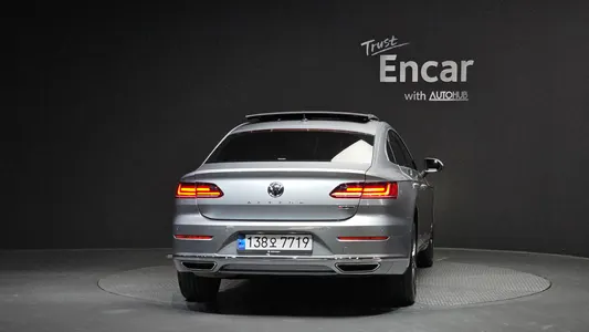 Volkswagen 아테온 2.0 TDI 4 2020 4