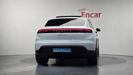 Porsche EV 4S 2025 4