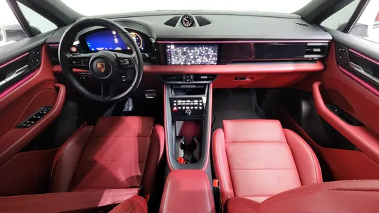 Porsche EV 4S 2025 7