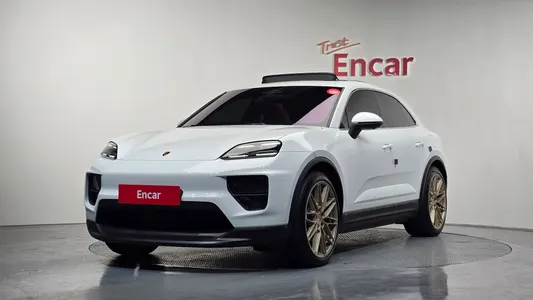 Porsche EV 4S 2025