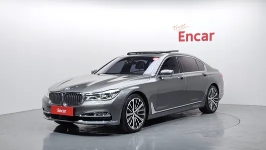 BMW 7 Series (G11) 750Li xDrive 2018