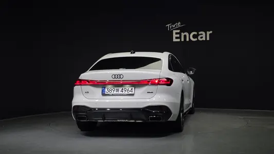 Audi A5 (B10) 45 TFSI S Line 2025 4
