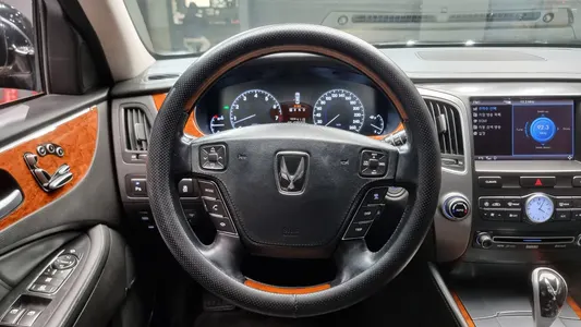 Hyundai () VS380 2012 13