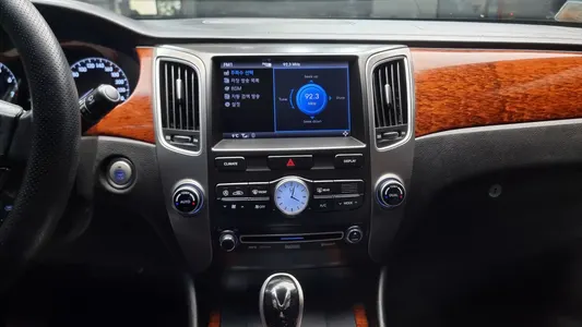 Hyundai () VS380 2012 14