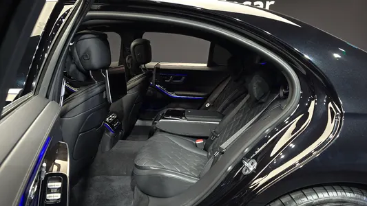 Mercedes-Benz S-Class W223 S500L 4MATIC 2024 12