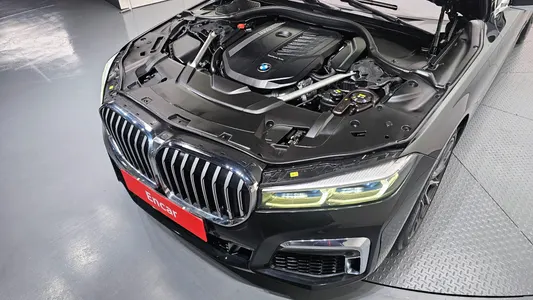 BMW 7 Series (G11) 740Li xDrive M 2021 6