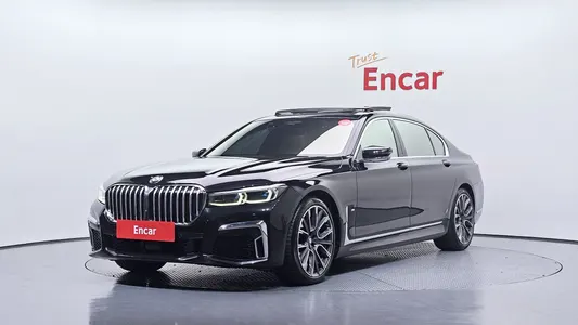 BMW 7 Series (G11) 740Li xDrive M 2021