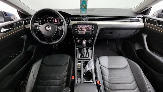Volkswagen 아테온 2.0 TDI 4 2020 7