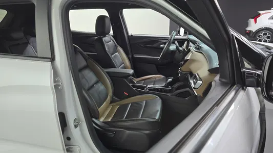 Chevrolet 트레일블레이저 1.3 2WD 2021 12